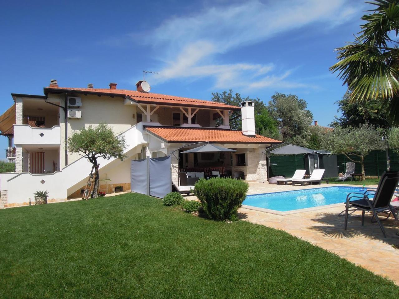 Holiday Home Villa Ivan Umag Kültér fotó